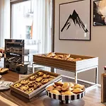 Готель Novotel Mont-blanc 4*