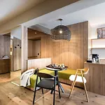 Novotel Mont-blanc Готель 4*