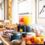 Novotel Mont-blanc Hotel 4*
