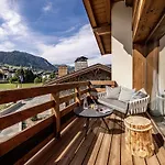 Novotel Mont-blanc Hotel 4*