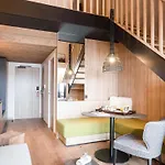 Novotel Mont-blanc Hotel 4*