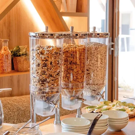 Szálloda Novotel Mont-blanc 4*