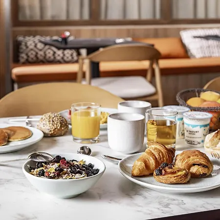 Novotel Mont-blanc Hotel 4*