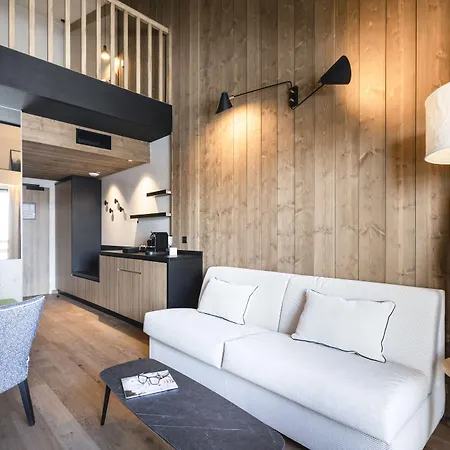 Ξενοδοχείο Novotel Mont-blanc 4*