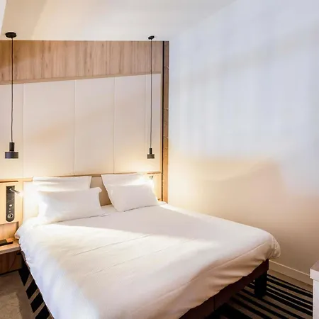 Novotel Mont-blanc Hotel 4*