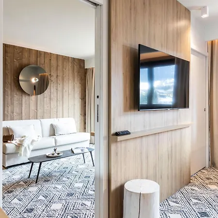 Novotel Mont-blanc 4* 梅杰夫