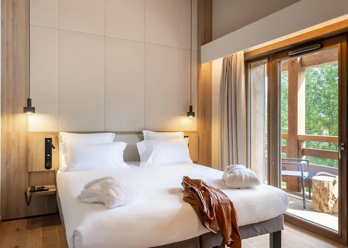 Novotel Mont-blanc Hotel 4*