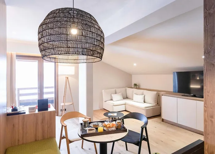 Novotel Mont-blanc 梅杰夫