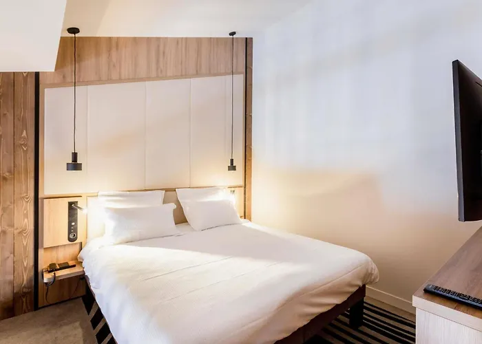 Novotel Mont-blanc Hotel 4*